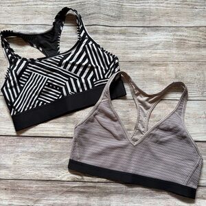 Victoria’s Secret Sports Bra Bundle Women’s  Medium Black White Tan